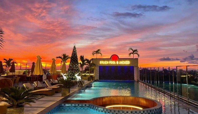 Rylich Panorama Hotel