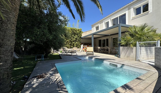 Sète, Jolie villa avec piscine à 5 mn des plages