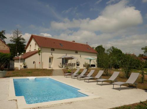 Séjour détente avec piscine privée et activités à Haut-Bocage - FR-1-489-455