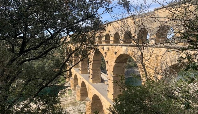 Séjour Dans le Gard, Totale Détente Dans un Joli Chalet à la Campagne!