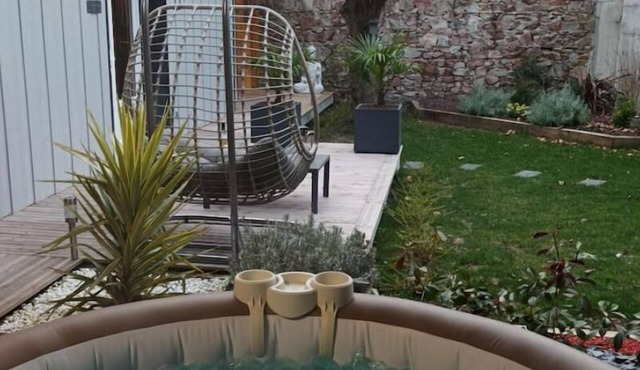 Séjour en Amoureux Avec Jacuzzi + Sauna