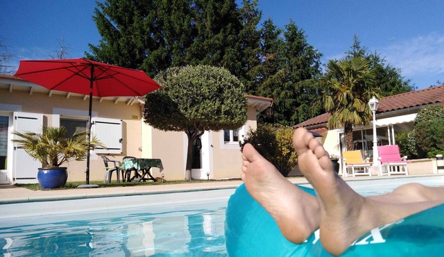 Séjour Gîte Naturiste "bien-être et Nature" Dans un Lieu Idyllique de la Drôme !