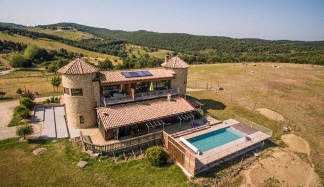Séjour, vue sur les Pyrénées