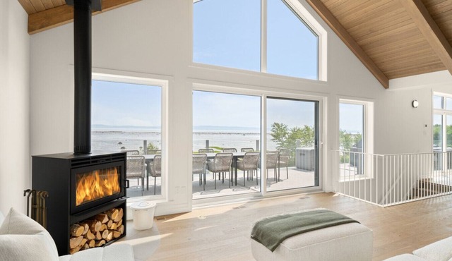 Spectacular Saint Lawrence River Views