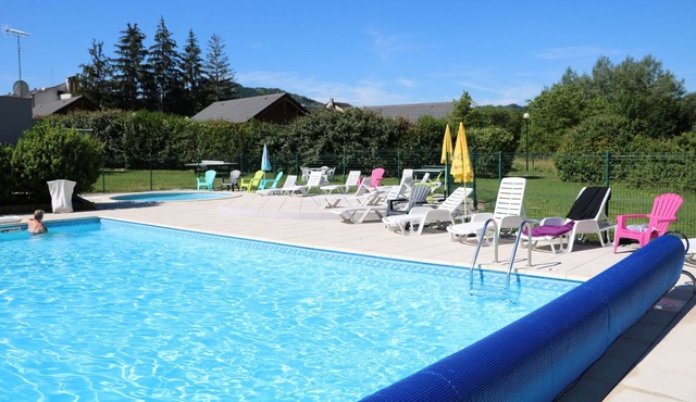 Sunny holidays in Occitania.