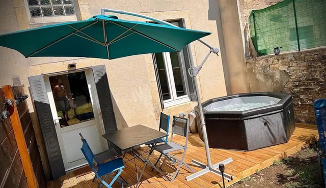 Superbe Appartement Avec Jardin ET Jacuzzi