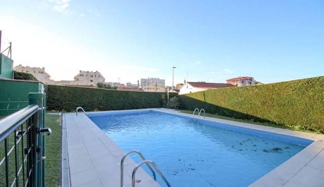 s20 apartment pool/terrace/garden