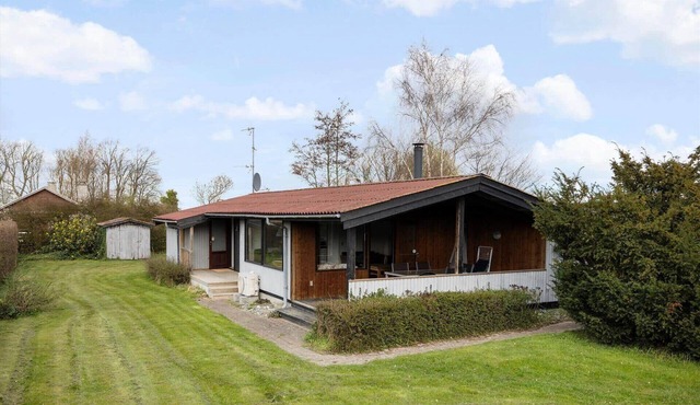 S744 Strøby Ladeplads - Lenshøjvej 14