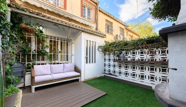 (SAB52) Spacious 3-bedroom villa with terrace