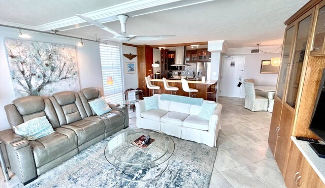 Sabine 3D Waterfront Bay Views Sleeps 6