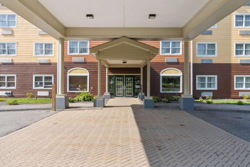 Saco Bay Hotel