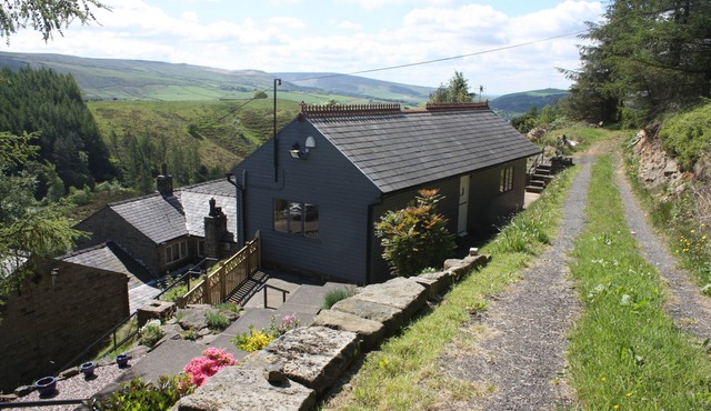 Saddleworth Holiday Cottages Boutique style accommodation