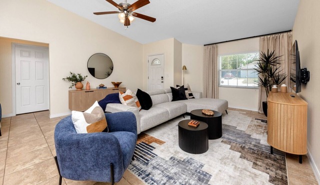Safari Breeze - GORGEOUS Home Near Busch Gardens & USF