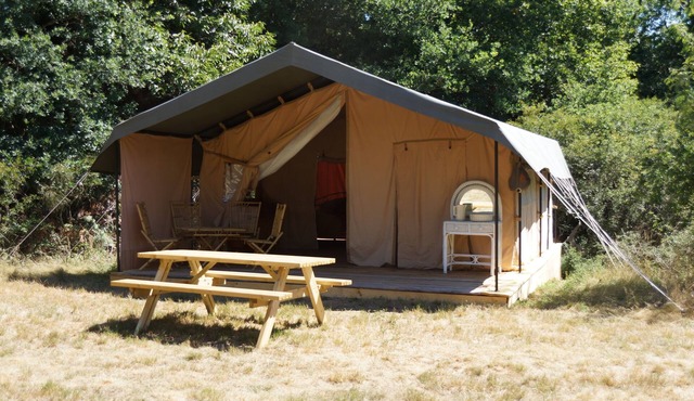 Safari tent in a large location