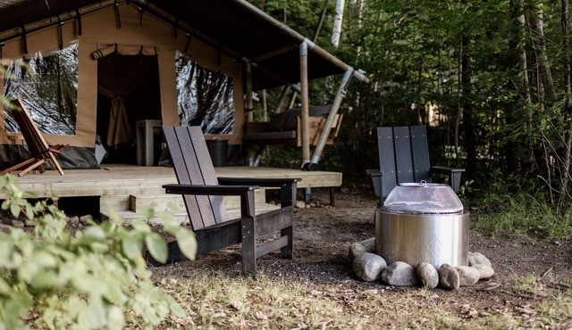 Safari Tent Site 7 | 1 Queen Bed & 1 Twin Bed | Pond View