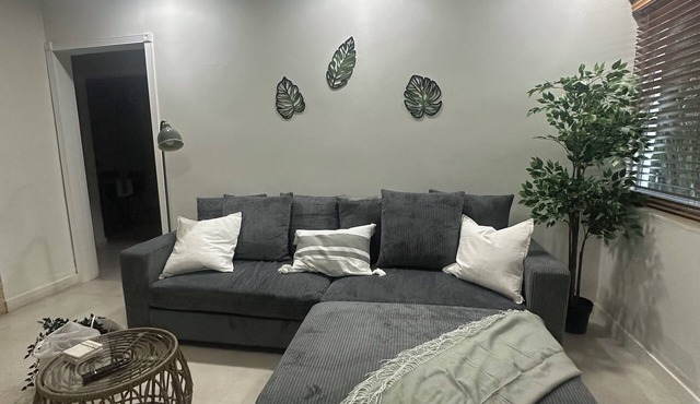 safe and convenient villa w/great energy&vibes near airport w/workspace & WiFi