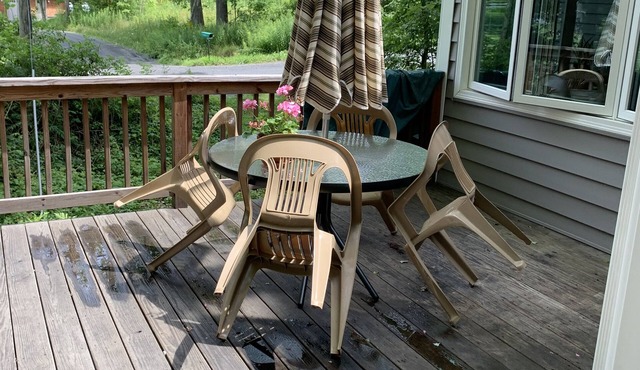SAFE AND COZY BERKSHIRES GETAWAY