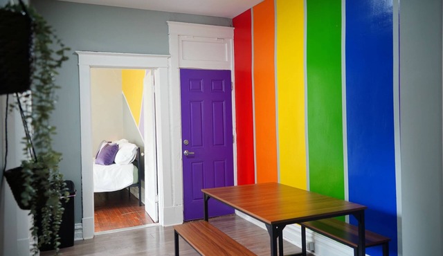 Safe and private apt-Near Forest Park-Free parking