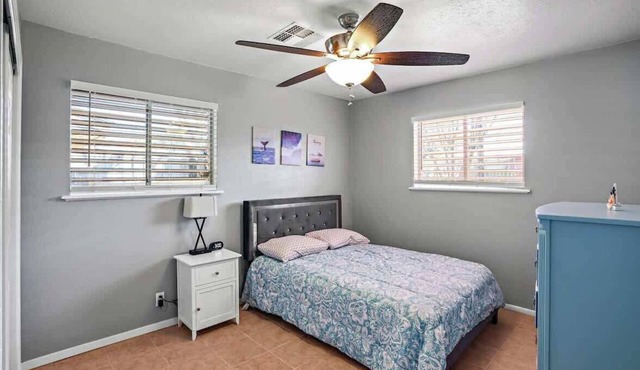 Safe Convenient Hidden Gems 3BRs - Sleep 6