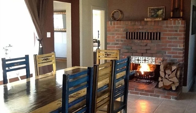 Safe Retreat: Bicyclists, Birders, Wine Lovers, River Revelers Welcome!