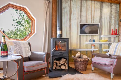 Saffir Luxury Eco Lodge, log-fired bath & views