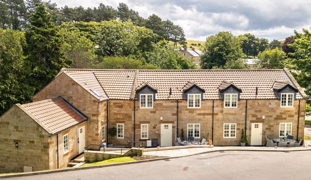 Sag Harbour, Sandsend Retreats at Saltmoore - Sag Harbour