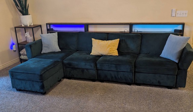 Sage Hollow is a cozy, modern, mid level condo in the heart of town.