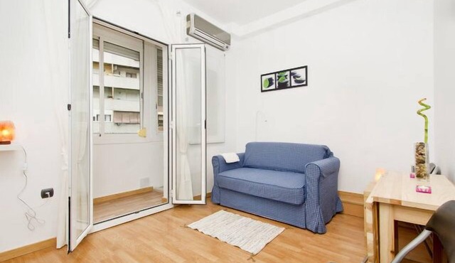 SAGRADA FAMILIA AUDITORI APARTMENT WIFI FREE
