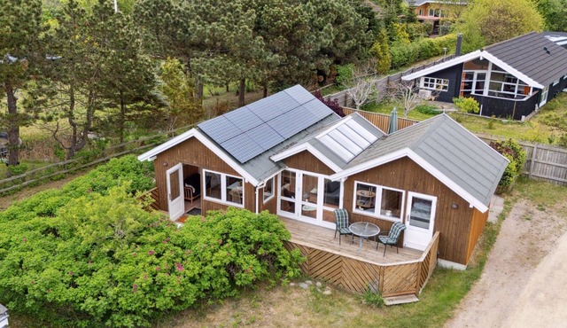 "Saija" - 100m from the sea by Interhome