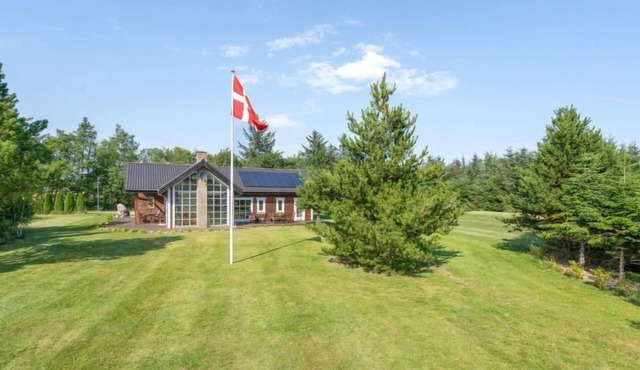 "Saija" - 2.7km from the sea by Interhome