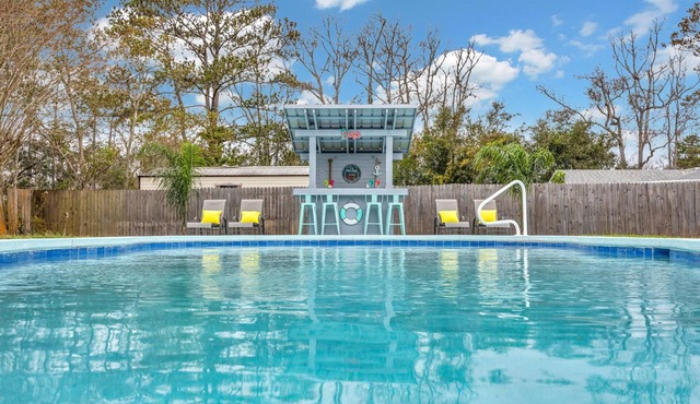 Sailfish Beach House - Pool Hottub Putting Green