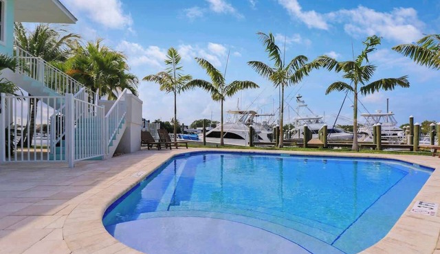 Sailfish Suites 4- Waterfront, Pet friendly!