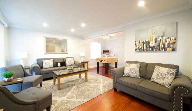 Saint Charles Rental