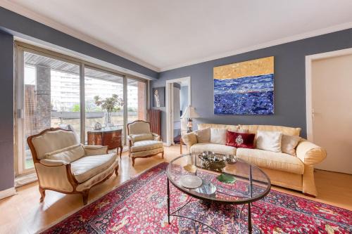 Saint Lambert Terrace