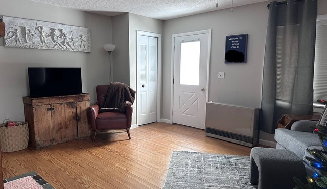 Saint Lawrence River Chalet