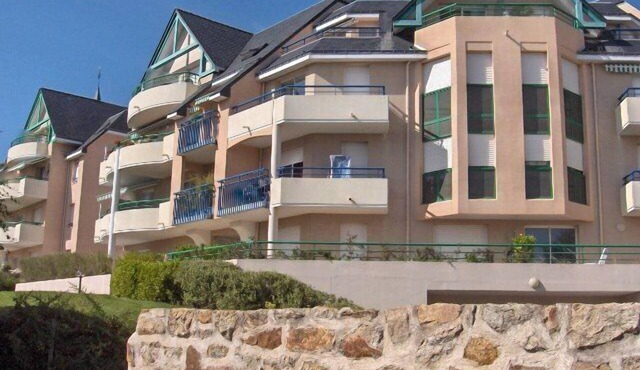 SAINT MARC SUR MER downtown near the beach