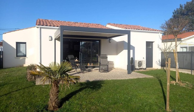 Saint Palais sur Mer - BEAUTIFUL FACILITIES with a PETANQUE COURSE - WIFI