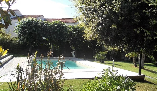 Saint Palais sur Mer - BEAUTIFUL RENOVATED HOUSE - HEATED SWIMMING POOL - EVERYTHING ON FOOT