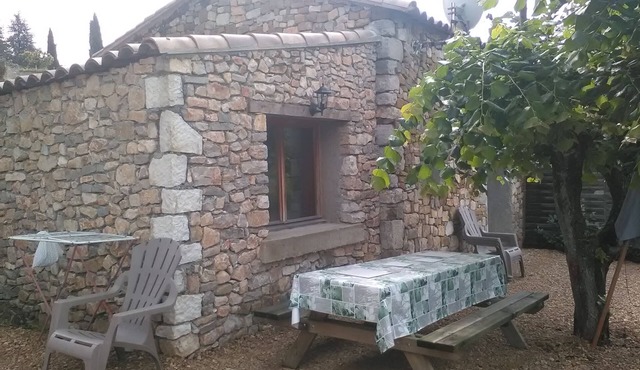 Saint Sauveur Gouvernet: Stone Cottage with pool in the Drôme Provençale