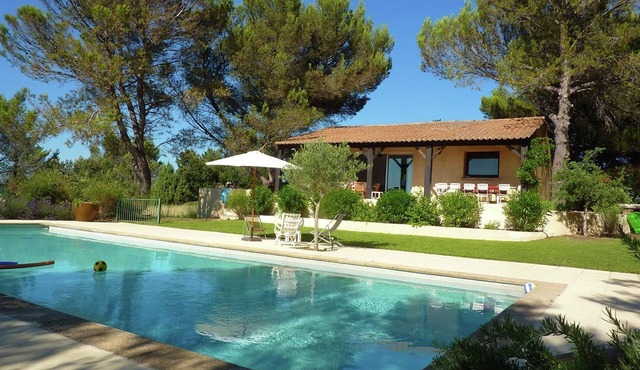 Saint-Siffret: Forest & Pool