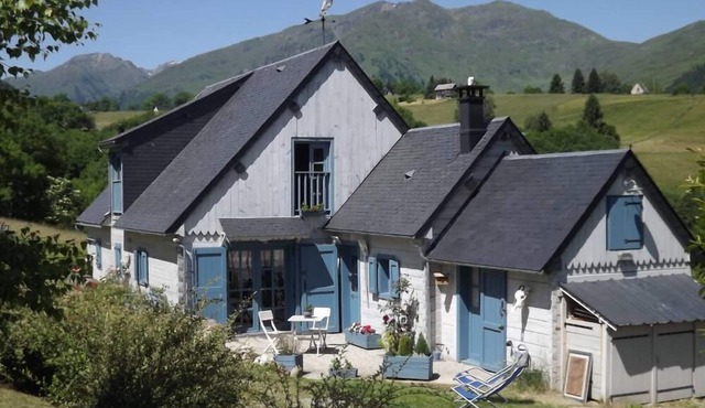 Sainte Marie De Campan: chalet - 4 rooms - 6/8 persons