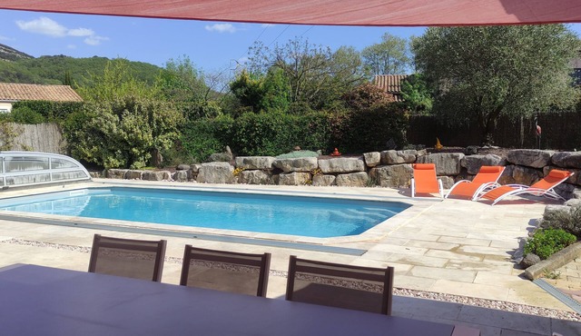 Salagou nice house with pool