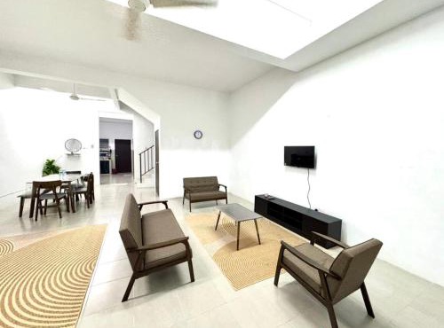 Salak Lestari Homestay Klia Klia2