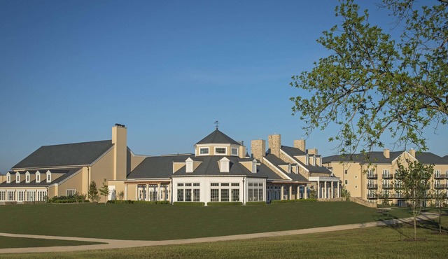 Salamander Resort And Spa