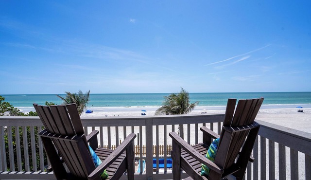 SALE! Sunset Suite Pool/hot tub Open at Casa Gia Condo Beach front Indian Shores
