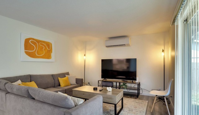 Salem Vacation Rental w/Yard ~ 3 Mi to Downtown