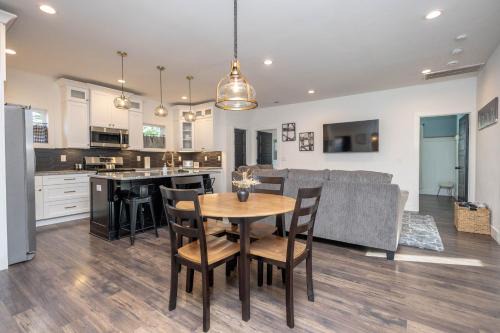 Salemtown Home | Deck + Grill | 4BR Sleeps 10