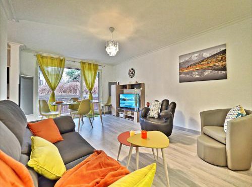 Saleve - close to Geneva 64m2-wifi-parking-2 bedrooms