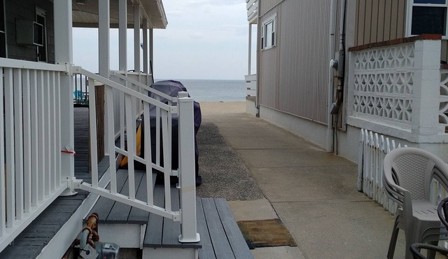 Salisbury beach Oceanside Cottage