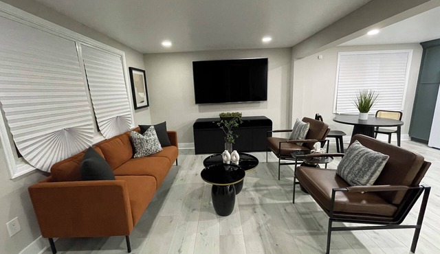 Salisbury Made Simple A Lovely 3-bedroom house in charming Salisbury